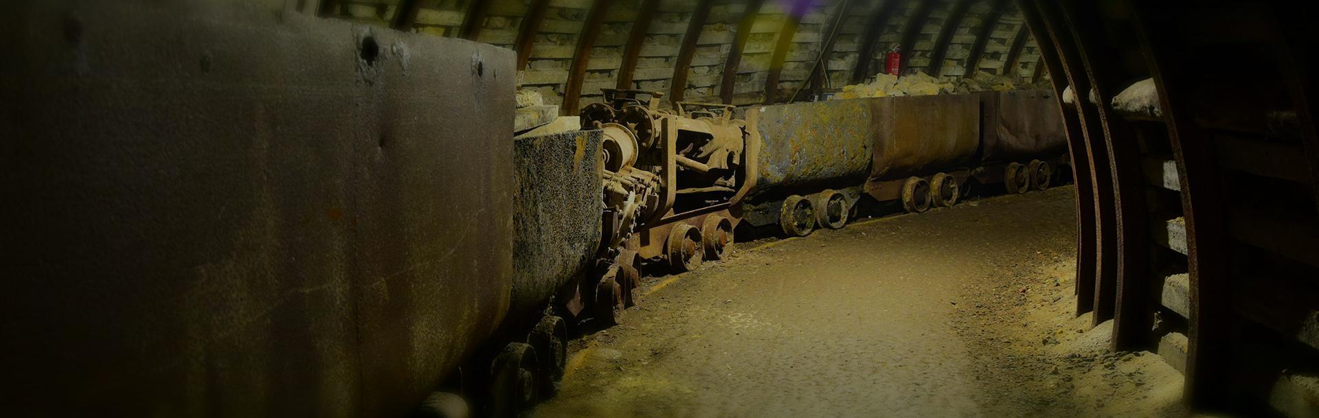 tunel, wagoniki z wyrobiskiem - Slider 3